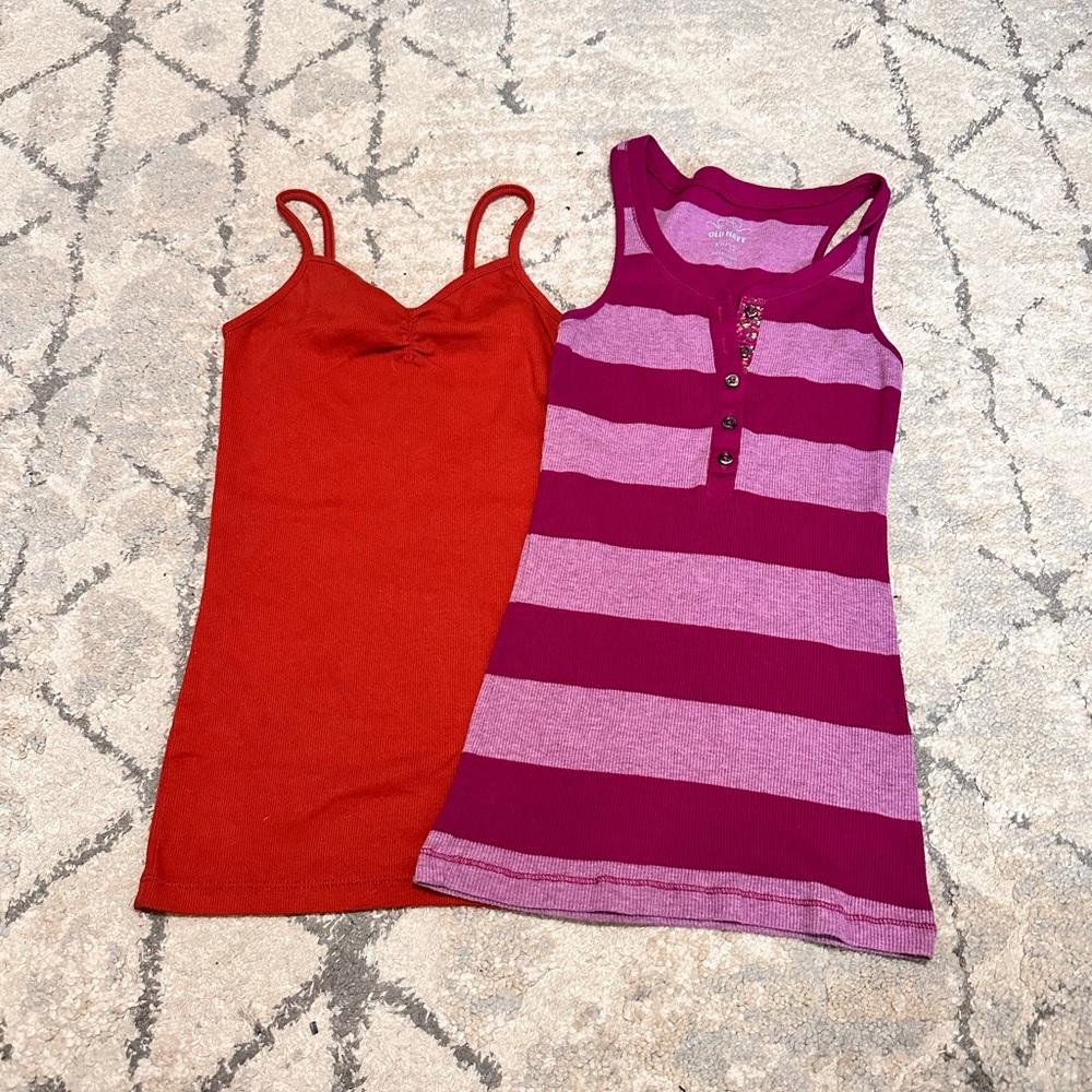Tank top bundle 💗✨